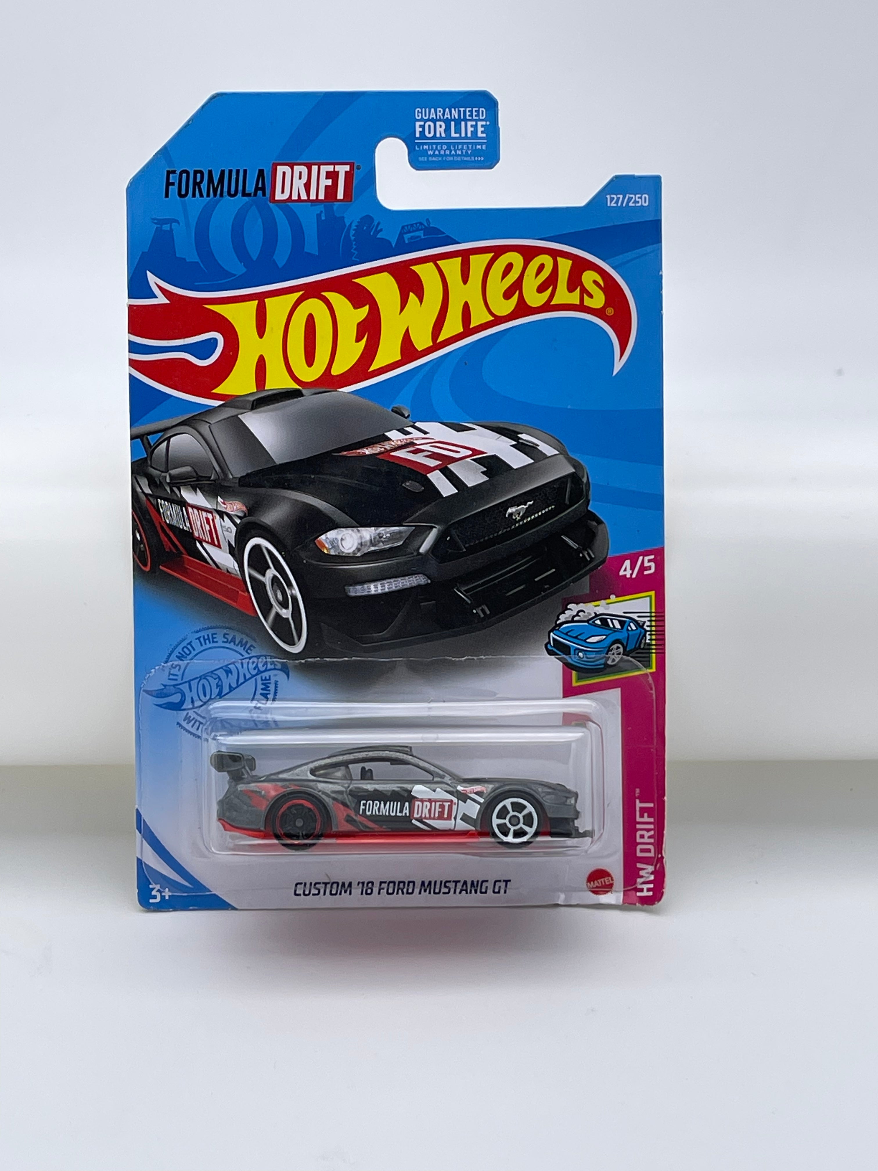 Hot Wheels selling custom '18 ford mustang gt