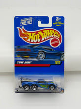 Load image into Gallery viewer, Hot Wheels Tow Jam
