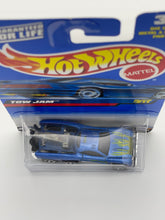 Load image into Gallery viewer, Hot Wheels Tow Jam
