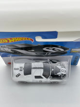 Load image into Gallery viewer, Hot Wheels Ford GT40 (Short Card)
