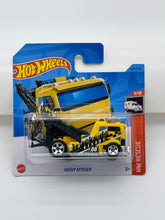 Load image into Gallery viewer, Hot Wheels Heavy Hitcher (Short Card)
