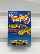 Load image into Gallery viewer, Hot Wheels 1999 Snyder’s Race Car
