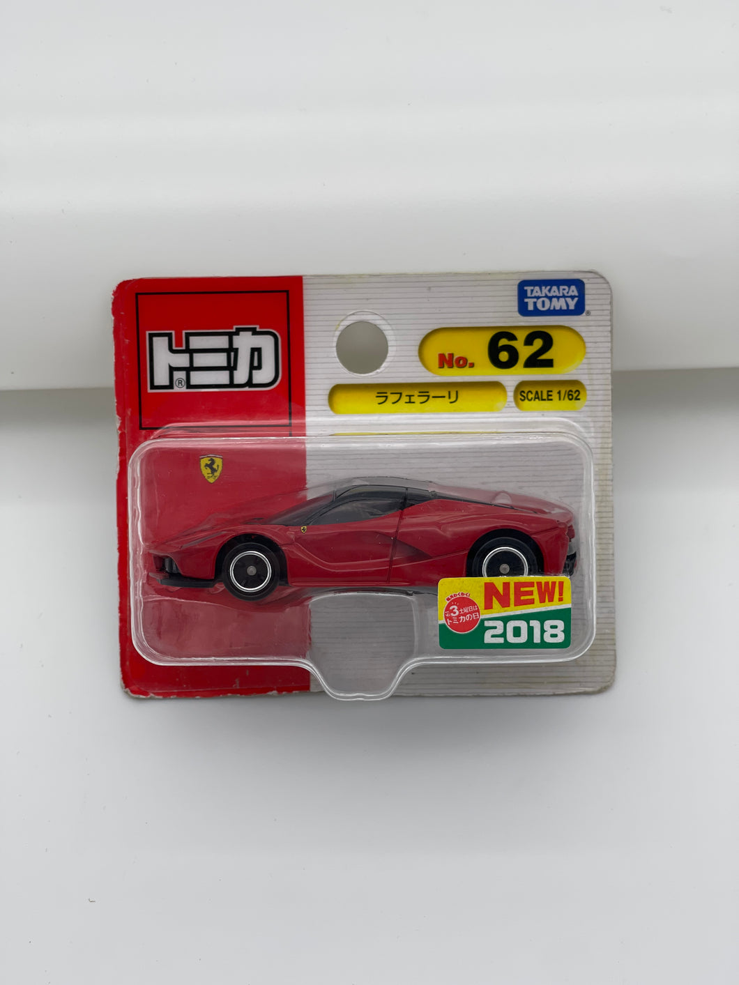 Takara Tomy No. 62 LaFerrari 1/62 Scale