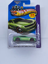 Load image into Gallery viewer, Hot Wheels ‘13 Chevy Camaro Special Edition
