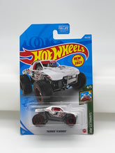 Load image into Gallery viewer, Hot Wheels Twinnin’ ‘N Winnin
