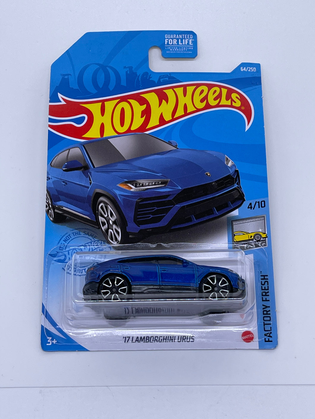 Hot Wheels ‘17 Lamborghini Urus (Blue)