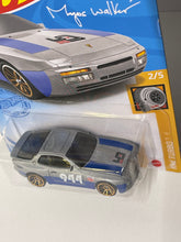 Load image into Gallery viewer, Hot Wheels ‘89 Porsche 944 Turbo
