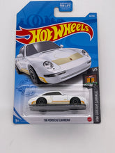 Load image into Gallery viewer, Hot Wheels ‘96 Porsche Carrera
