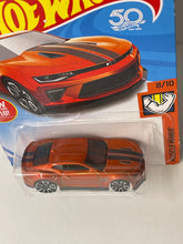 Load image into Gallery viewer, Hot Wheels ‘18 Camaro SS
