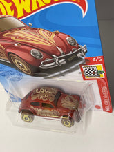 Load image into Gallery viewer, Hot Wheels Volkswagen Beetle
