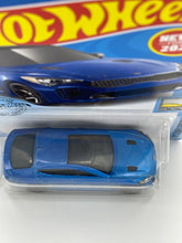 Load image into Gallery viewer, Hot Wheels ‘19 Kia Stinger GT (Blue)
