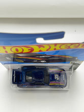 Load image into Gallery viewer, Hot Wheels Porsche 935 Retro
