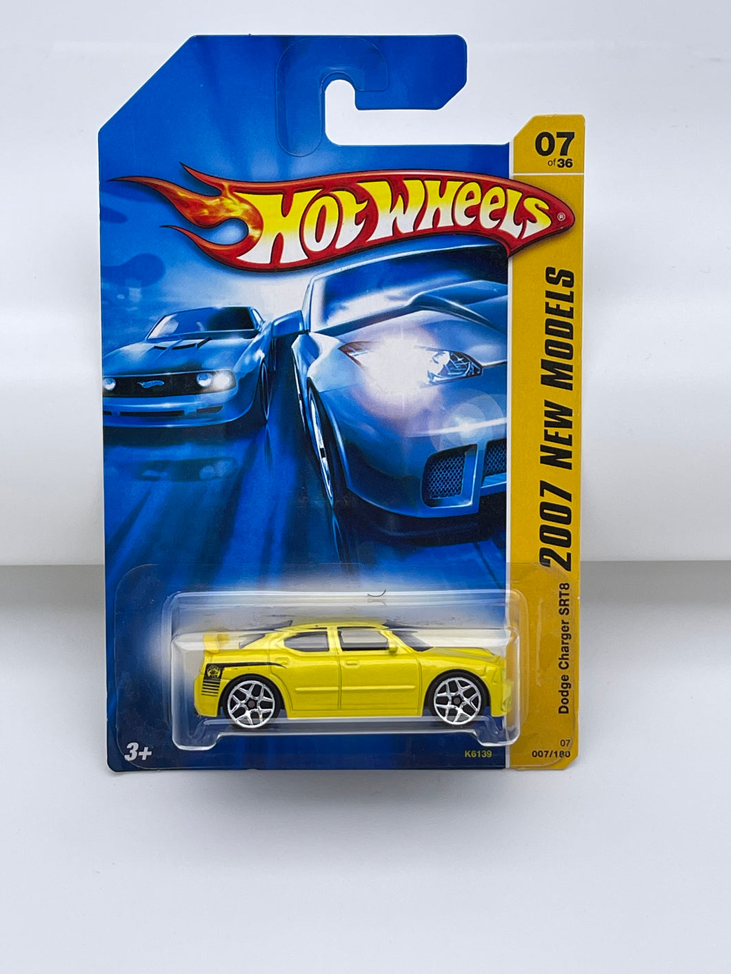 Hot Wheels Dodge Charger SRT8