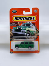 Load image into Gallery viewer, Matchbox ‘65 Land Rover GEN II (Green)
