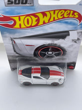 Load image into Gallery viewer, Hot Wheels ‘12 Corvette Z06 - Factory 500
