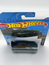 Load image into Gallery viewer, Hot Wheels Jaguar XE SV Project 8 (Green)
