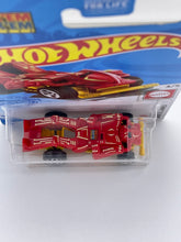 Load image into Gallery viewer, Hot Wheels Zombot Rock’em Sock’em Robots (Red)
