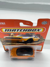 Load image into Gallery viewer, Matchbox ‘11 Mini Countryman
