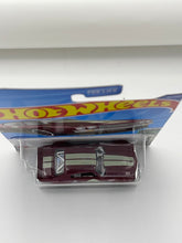 Load image into Gallery viewer, Hot Wheels ‘70 Chevy Chevelle
