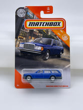 Load image into Gallery viewer, Matchbox Mercedes-Benz S123 Wagon (Blue)
