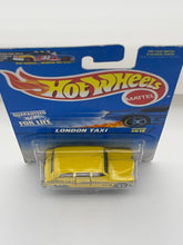 Load image into Gallery viewer, Hot Wheels London Taxi
